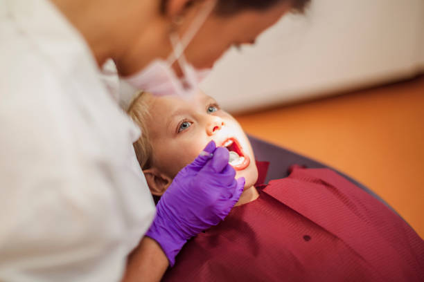 Best Dentist for Tooth Abscess  in Hoer, OK